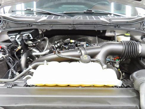 Used 2023 Ford F150 Lariat image 29