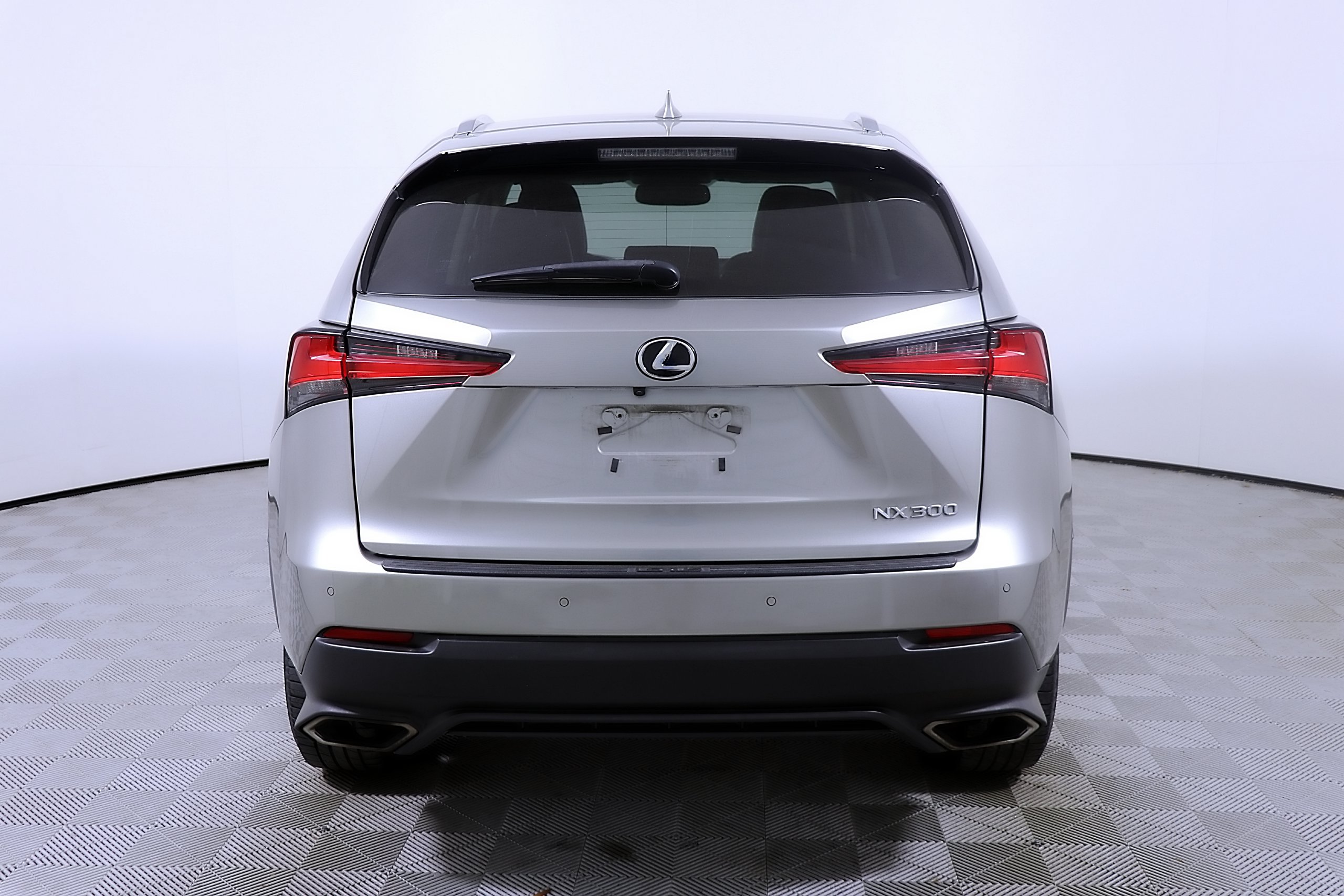 Used 2018 Lexus NX 300 FWD w/ Premium Package image 8