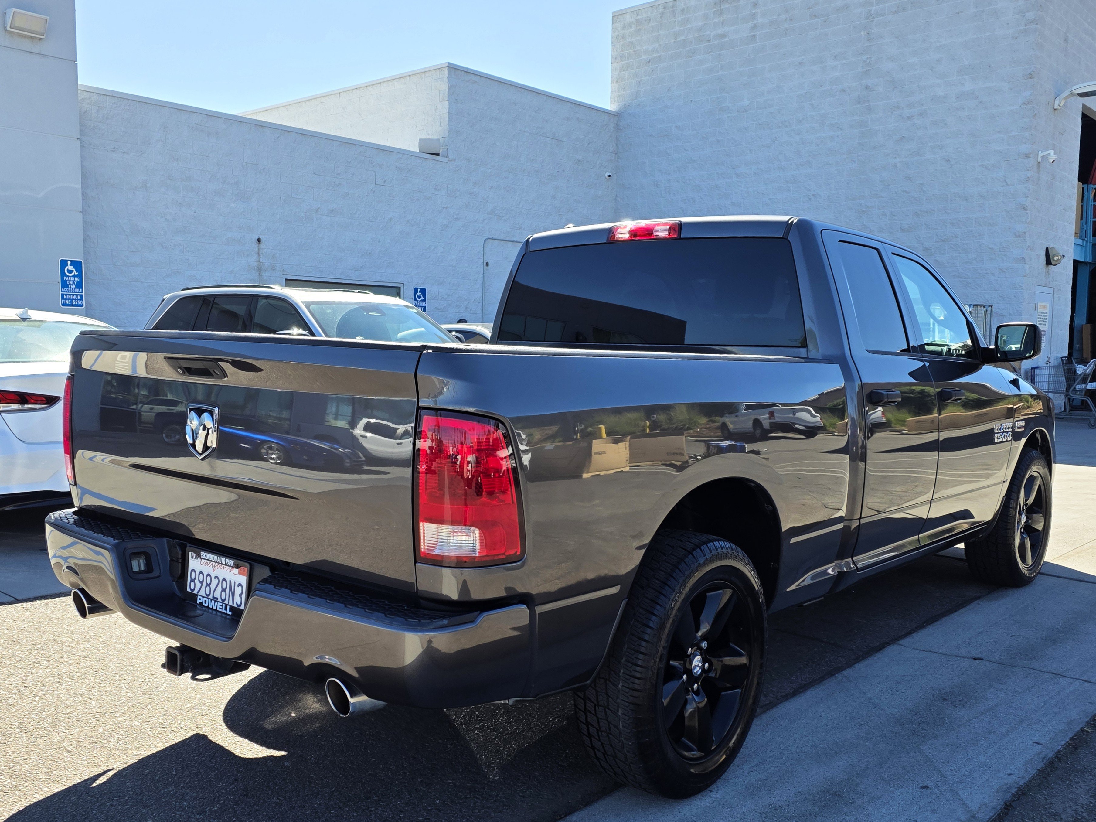 Used 2016 RAM 1500 Express w/ Popular Equipment Group RWD image 5