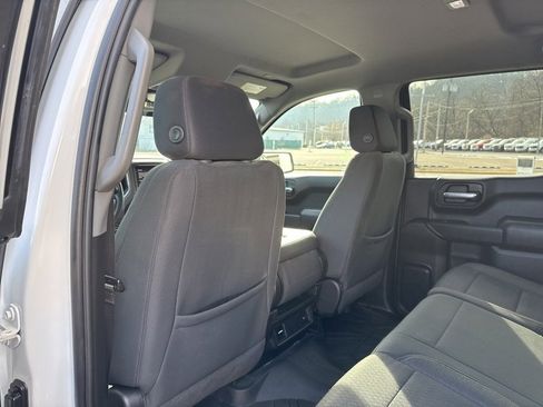 Used 2022 Chevrolet Silverado 1500 Custom image 19
