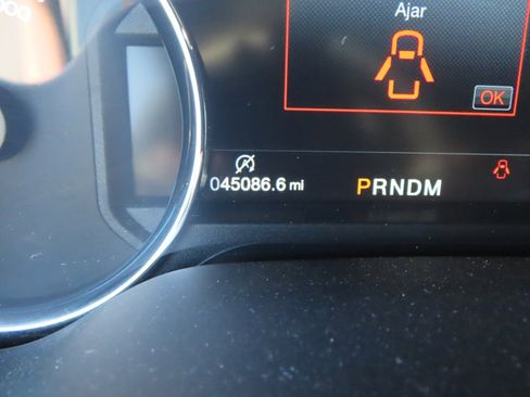 Used 2019 Ford F150 Lariat w/ Equipment Group 502A Luxury image 36