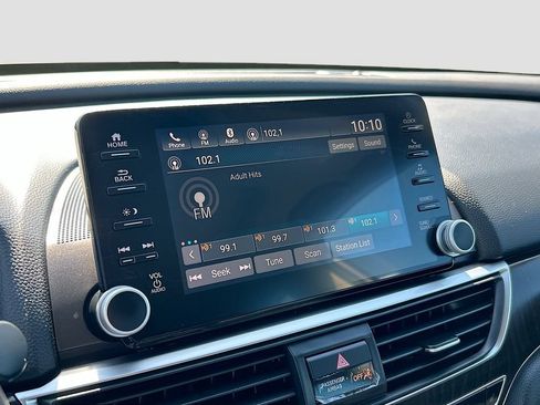 Used 2018 Honda Accord EX-L image 14