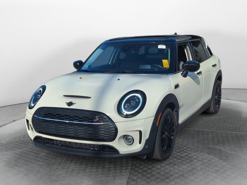 Certified 2023 MINI Cooper Clubman S image 3