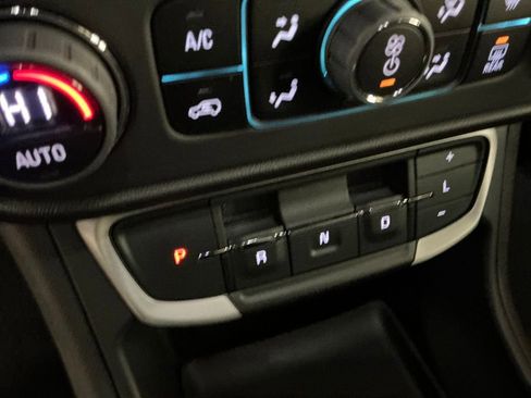 Certified 2023 GMC Terrain SLE w/ Driver Convenience Package image 23