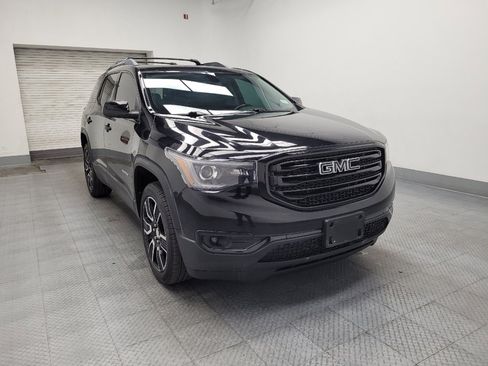 Used 2019 GMC Acadia SLT w/ Black Edition FWD image 13