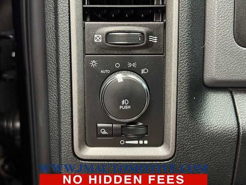 Used 2014 RAM 1500 Express w/ Ram Charger Package image 35