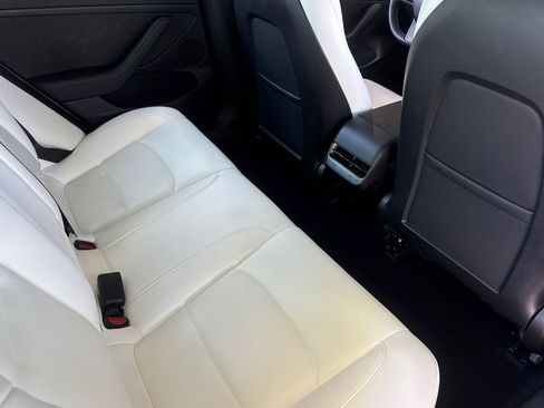 Used 2023 Tesla Model 3 Standard Range RWD image 21