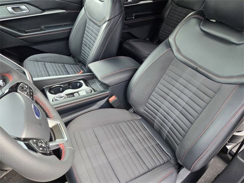 New 2026 Ford Explorer ST-Line image 18