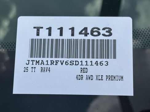Certified 2025 Toyota RAV4 XLE Premium w/ Weather Package AWD/4WD image 15