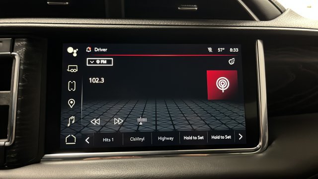 Used 2023 GMC Yukon Denali AWD/4WD image 15