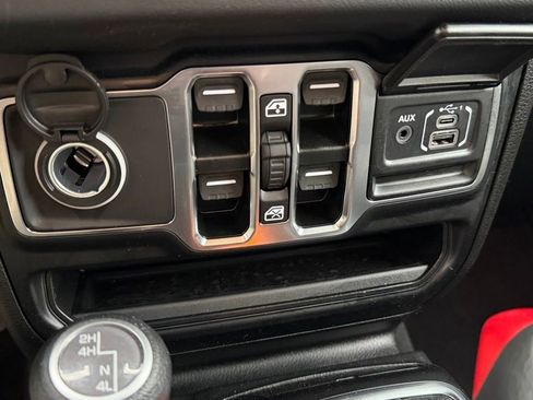 Certified 2024 Jeep Wrangler Sahara image 27