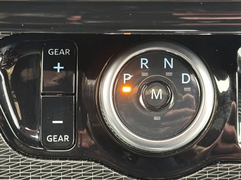 Used 2025 Ford Expedition Platinum w/ Stealth Appearance Package image 47