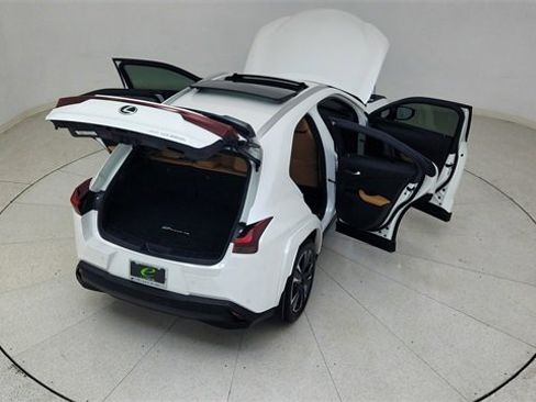 Used 2023 Lexus UX 250h AWD w/ Premium Package image 86