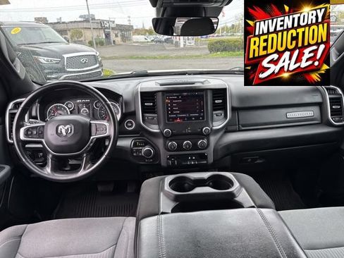 Used 2022 RAM 1500 Big Horn AWD/4WD image 11