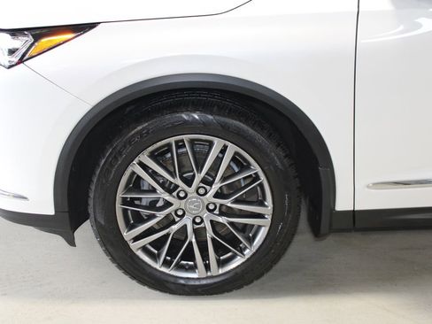 Used 2023 Acura MDX SH-AWD w/ Advance Package image 7