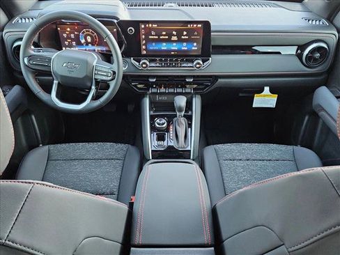 New 2026 Chevrolet Colorado Z71 image 16