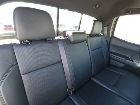 Used 2023 Toyota Tacoma Limited image 15