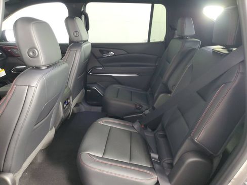 New 2026 Chevrolet Traverse Z71 w/ Enhanced Driving Package AWD/4WD image 13
