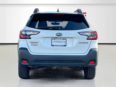 Used 2023 Subaru Outback Onyx Edition AWD/4WD image 6