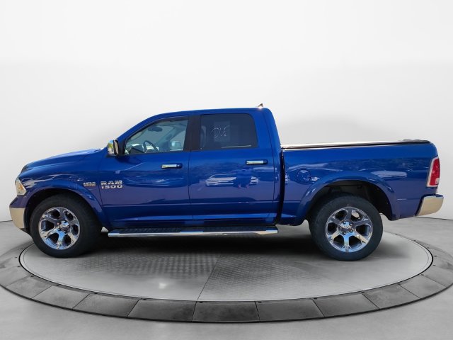 Used 2016 RAM 1500 Laramie w/ Convenience Group AWD/4WD image 2