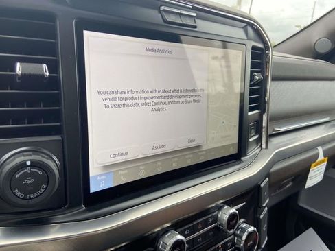 New 2026 Ford F250 4x4 Crew Cab Super Duty image 18
