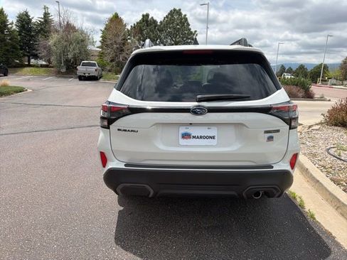 Used 2025 Subaru Forester Limited w/ Popular Package AWD/4WD image 5