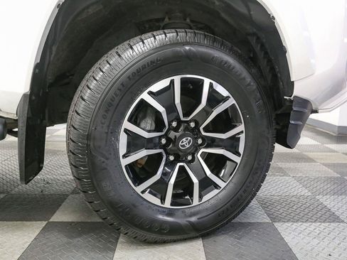 Used 2023 Toyota Tacoma TRD Sport AWD/4WD image 14