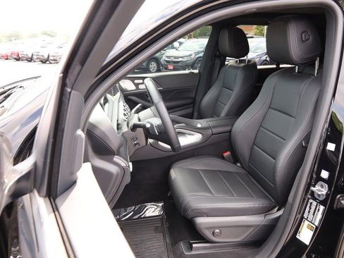 Used 2025 Mercedes-Benz GLE 450e 4MATIC image 10
