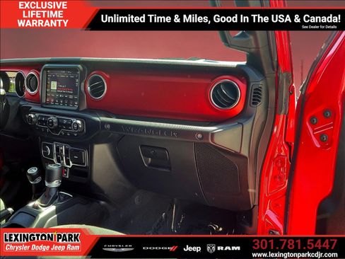 Used 2021 Jeep Wrangler Unlimited Rubicon AWD/4WD image 26