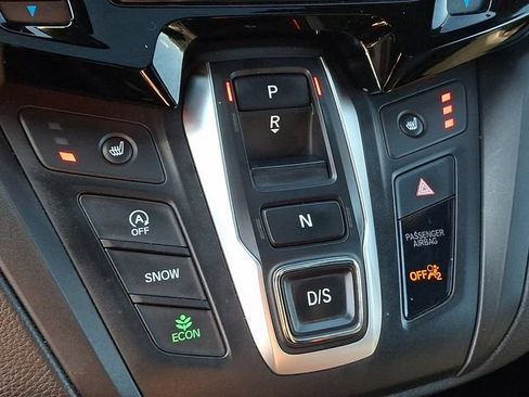 Used 2025 Honda Odyssey Sport-L image 17