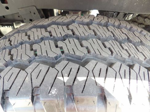 Used 2025 Ford F250 XLT w/ FX4 Off-Road Package AWD/4WD image 53