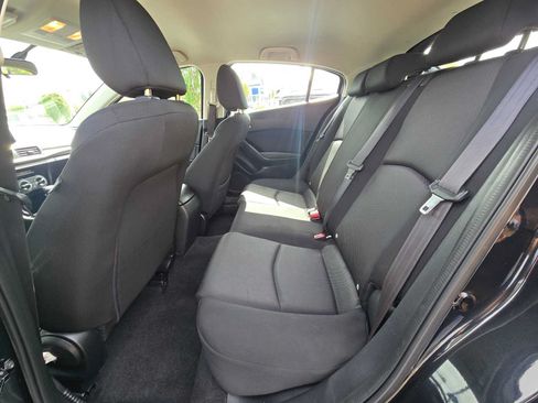 Used 2017 MAZDA MAZDA3 Sport FWD image 16