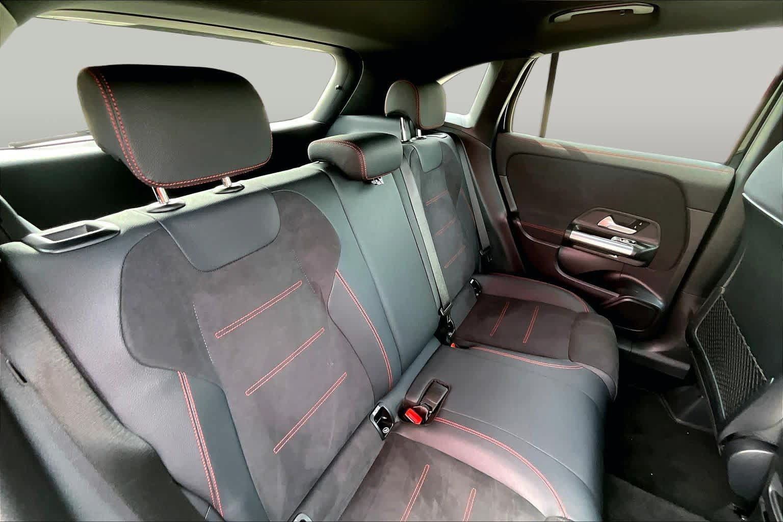 Certified 2026 Mercedes-Benz GLA 250 4MATIC image 21