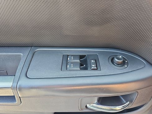 Used 2014 Dodge Challenger SXT Plus RWD image 22