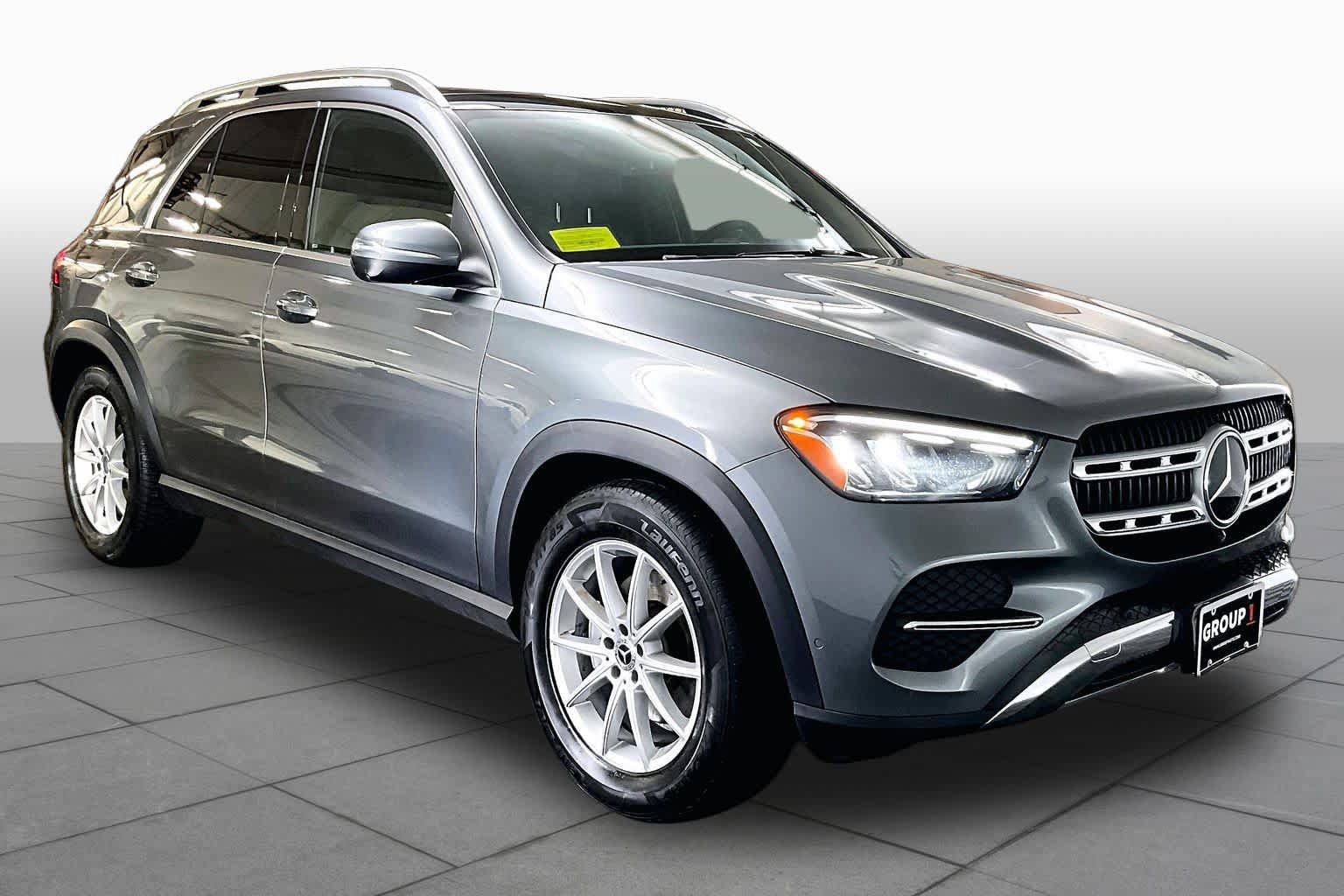 Certified 2025 Mercedes-Benz GLE 350 4MATIC image 3