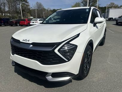 Used 2025 Kia Sportage LX