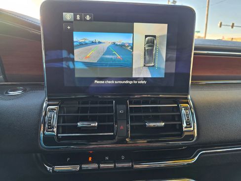 Used 2020 Lincoln Navigator L Reserve image 4