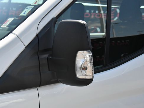 Used 2023 Ford Transit 350 XLT RWD image 13