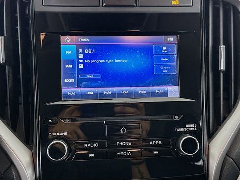 Used 2019 Subaru Ascent 8-Passenger AWD/4WD image 17