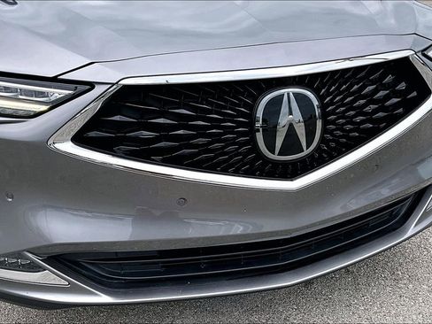 Used 2024 Acura MDX SH-AWD w/ Advance Package image 40