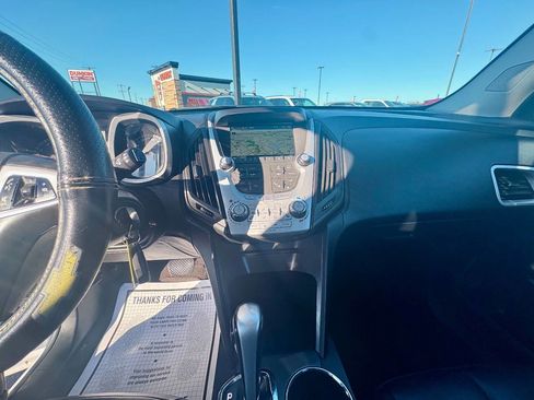 Used 2015 Chevrolet Equinox LTZ image 14