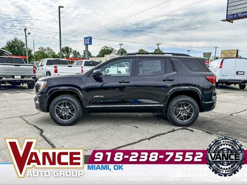 New 2026 GMC Terrain AT4 AWD/4WD image 7