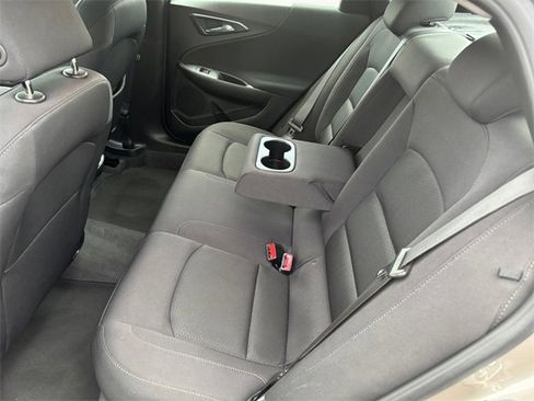 Used 2024 Chevrolet Malibu LT image 13