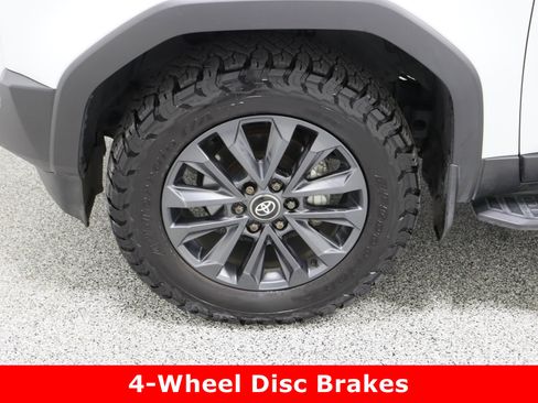 Used 2024 Toyota Land Cruiser image 11