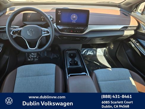 Used 2023 Volkswagen ID.4 Pro image 12