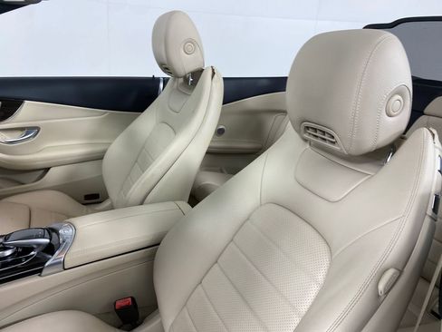 Used 2018 Mercedes-Benz C 300 Cabriolet image 14