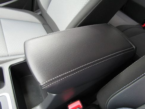 Used 2018 Ford Escape SE AWD/4WD image 21