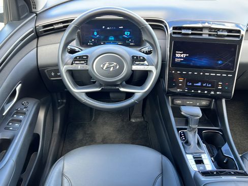 Certified 2024 Hyundai Tucson SEL w/ Convenience Package FWD image 15