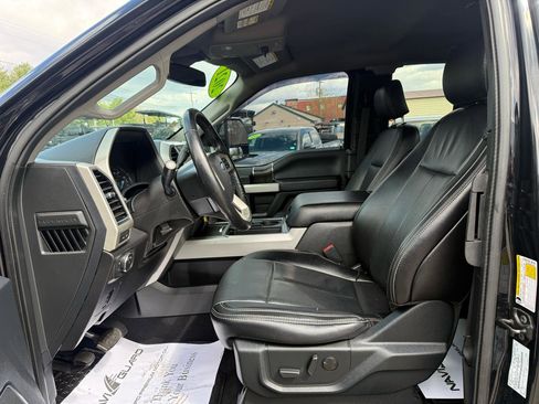 Used 2021 Ford F350 Lariat w/ Chrome Package image 29