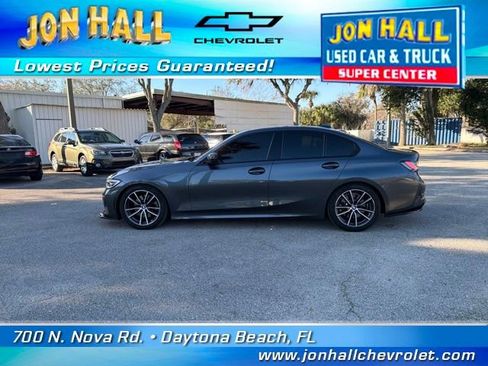 Used 2022 BMW 330i xDrive Sedan w/ Premium Package 2 image 4